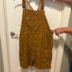 Duluth Trading Co Brown Heirloom Gardening Short Overalls